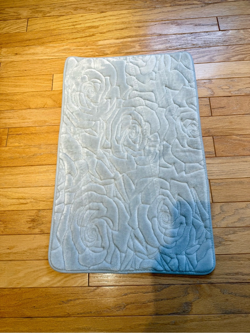 Thalia Sodi Rose-Embossed Bath Mat - Gray